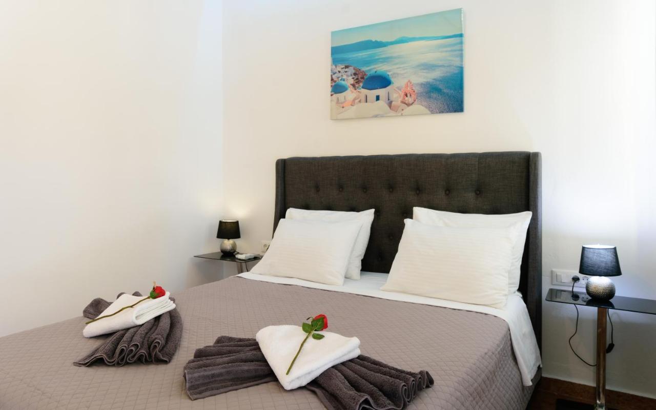 Luxury Lake View Center House Agios Nikolaos Buitenkant foto